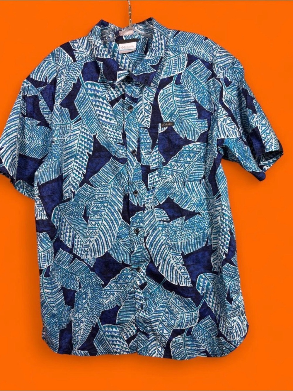Columbia leaf print blue Men’s casual button down shirt